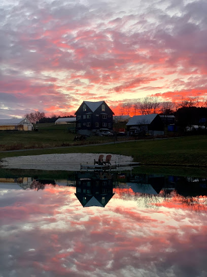 Round Right Farm