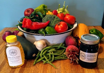 Sweet & Savory Farmstead - Garlic, Honey, & Maple Syrup